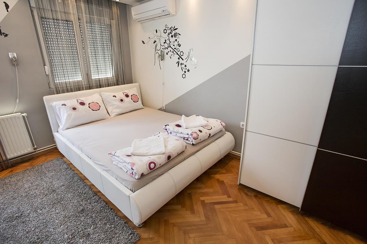 Star Apartment Belgrado Exterior foto